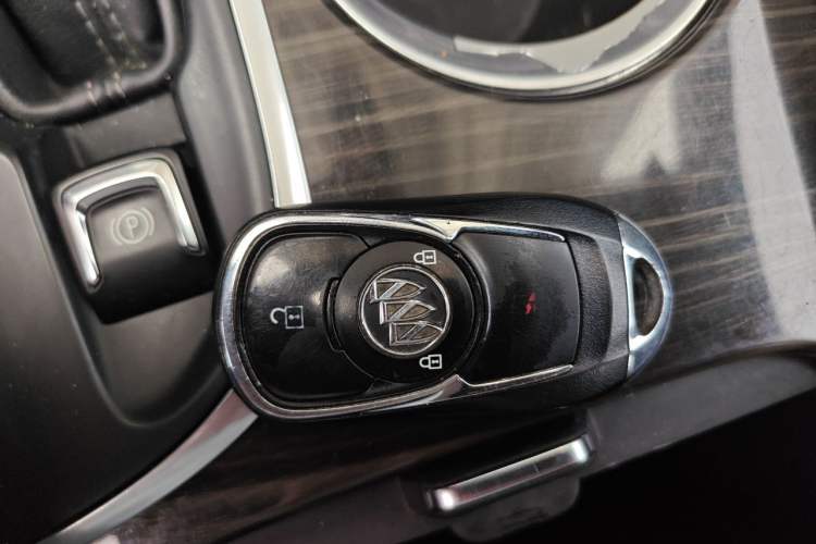 Used Buick Envision 2019 20T Two-Wheel Drive Elite Version China VI Standard Vehicle Key