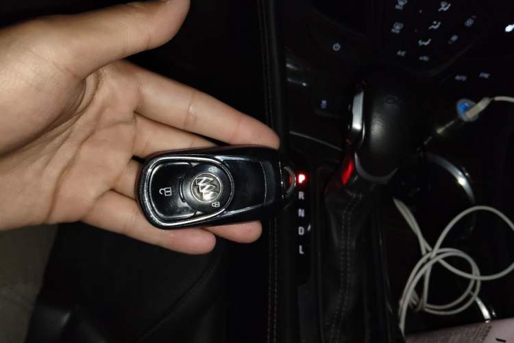 Used Buick Envision 2019 20T Two-Wheel Drive Elite Version China V Standard Vehicle Key