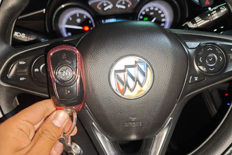 Used Buick Envision 2019 20T Two-Wheel Drive Leading Version China V Standard Vehicle Key