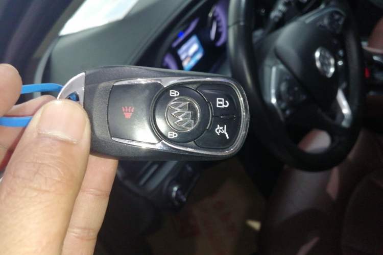 Used Buick Envision 2019 20T Two-Wheel Drive Luxury Version China VI Standard Vehicle Key