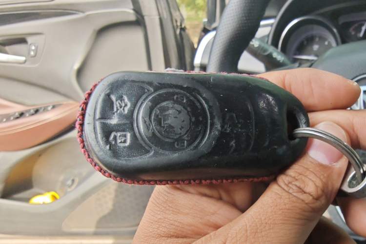 Used Buick Envision 2019 28T Four-Wheel Drive Elite Version China VI Standard Vehicle Key
