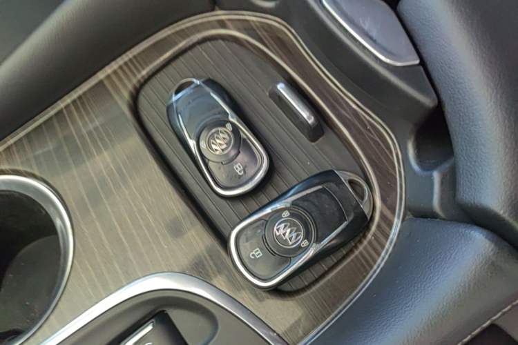 Used Buick Envision 2019 20T Two-Wheel Drive Elite Version China V Standard Vehicle Key