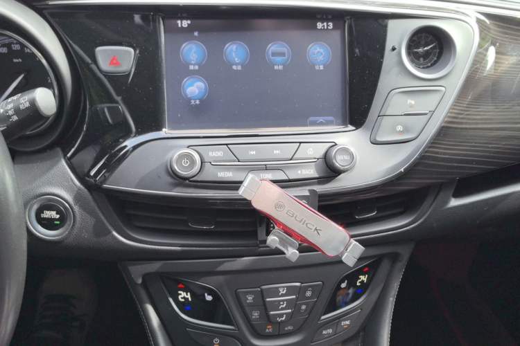 Used Buick Envision 2019 20T Two-Wheel Drive Elite Version China VI Standard Audio And AC Panel