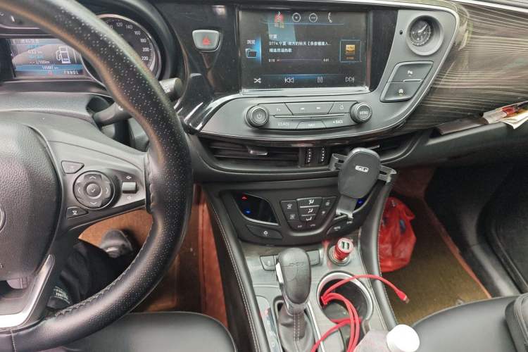 Used Buick Envision 2019 20T Two-Wheel Drive Leading Version China V Standard Audio And AC Panel