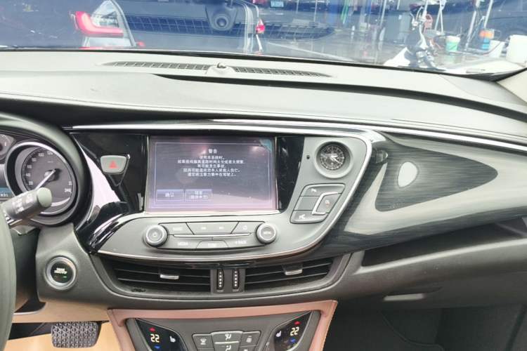 Used Buick Envision 2019 20T Two-Wheel Drive Luxury Version China VI Standard Audio And AC Panel