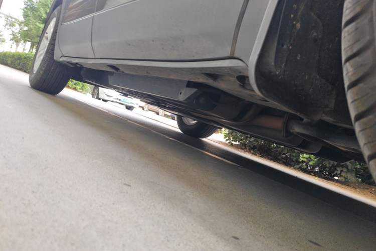 Used Buick Envision 2019 20T Two-Wheel Drive Elite Version China V Standard Chassis Front Right