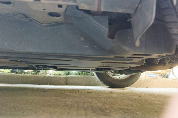 Used Buick Envision 2019 20T Two-Wheel Drive Elite Version China V Standard Chassis Rear Left