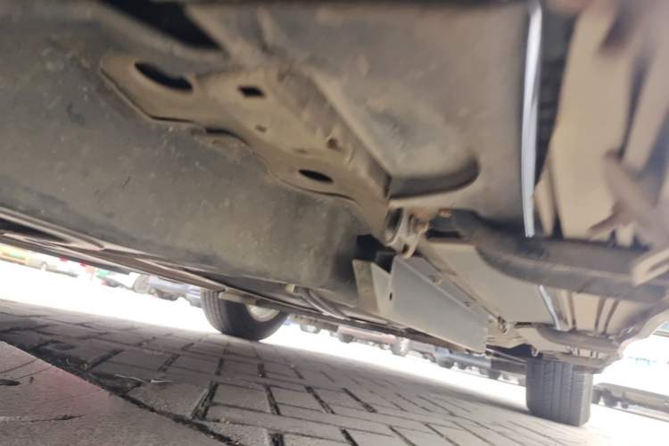 Used Buick Envision 2019 20T Two-Wheel Drive Elite Version China VI Standard Chassis Rear Right