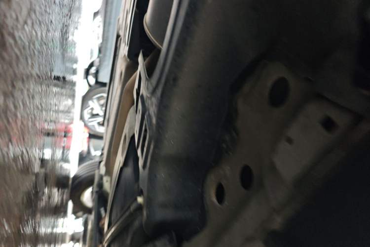 Used Buick Envision 2019 20T Two-Wheel Drive Luxury Version China V Standard Chassis Rear Right