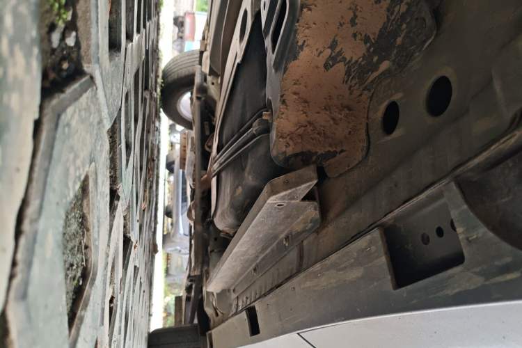 Used Buick Envision 2019 20T Two-Wheel Drive Elite Version China VI Standard Chassis Rear Right