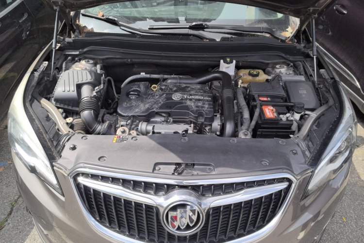 Used Buick Envision 2019 20T Two-Wheel Drive Elite Version China VI Standard Engine Bay