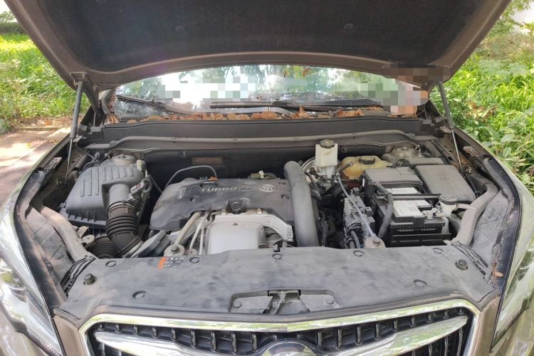 Used Buick Envision 2019 28T 4x4 Elite Version China V Standard Engine Bay