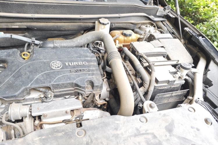 Used Buick Envision 2019 20T Two-Wheel Drive Elite Version China V Standard Engine Bay Left