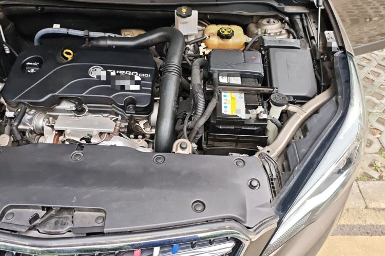 Used Buick Envision 2019 20T Two-Wheel Drive Elite Version China VI Standard Engine Bay Left