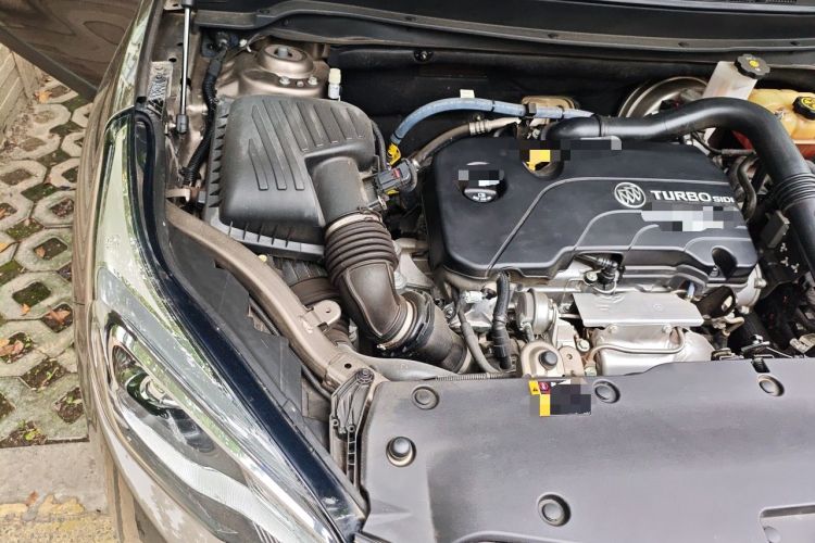 Used Buick Envision 2019 20T Two-Wheel Drive Elite Version China VI Standard Engine Bay Right