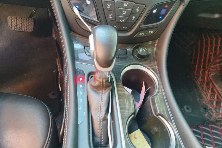 Used Buick Envision 2019 20T Two-Wheel Drive Elite Version China V Standard Gear Lever