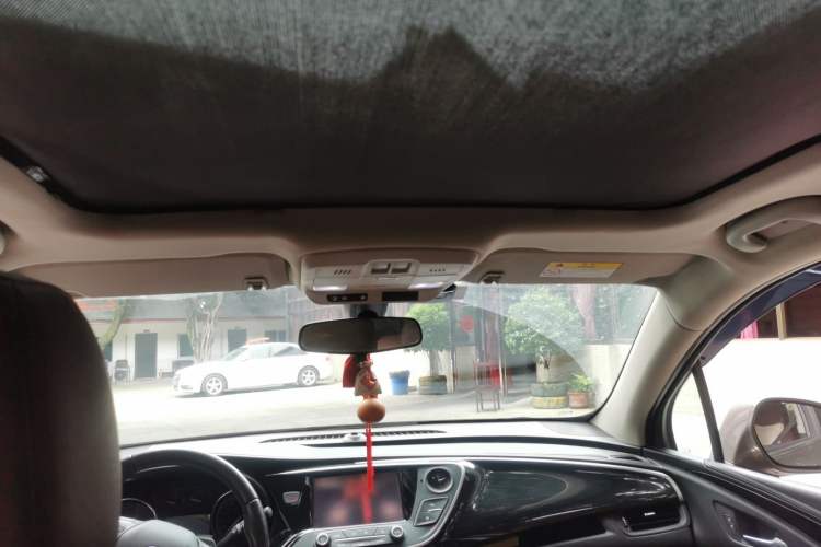 Used Buick Envision 2019 28T Four-Wheel Drive Elite Version China VI Standard Headliner