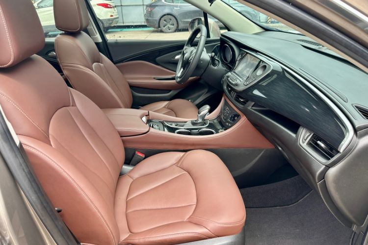 Used Buick Envision 2019 20T Two-Wheel Drive Luxury Version China VI Standard Interior 2