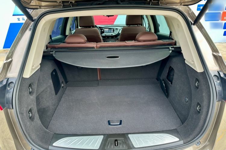 Used Buick Envision 2019 20T Two-Wheel Drive Luxury Version China VI Standard Interior 9
