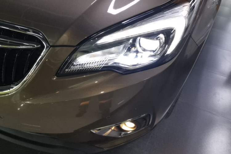 Used Buick Envision 2019 28T 4x4 Luxury Model China VI Standard Left Front Headlight