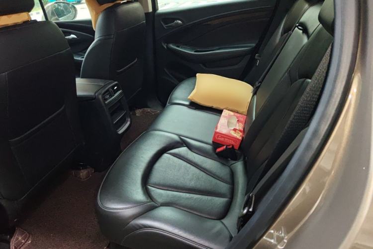 Used Buick Envision 2019 20T Two-Wheel Drive Elite Version China VI Standard Left Rear Seat