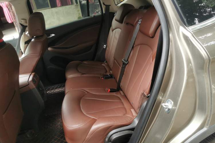 Used Buick Envision 2019 28T Four-Wheel Drive Elite Version China VI Standard Left Rear Seat