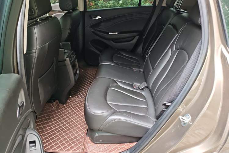 Used Buick Envision 2019 20T Two-Wheel Drive Elite Version China VI Standard Left Rear Seat