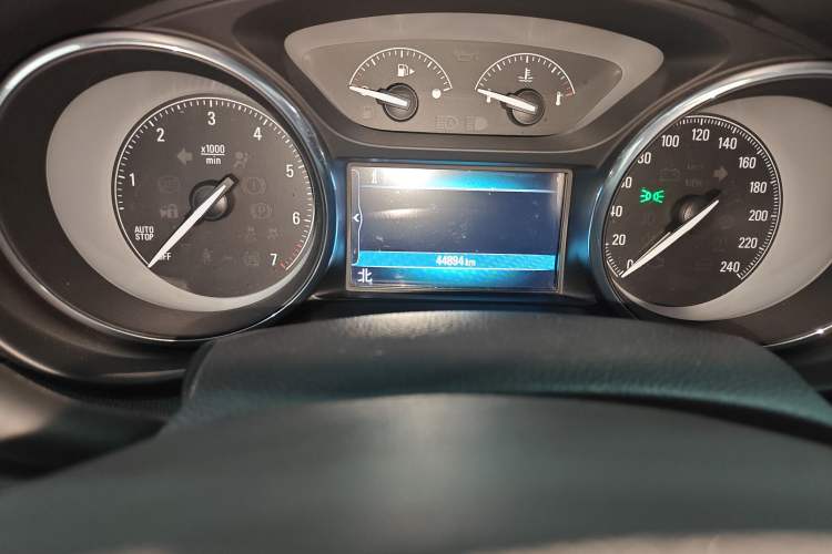 Used Buick Envision 2019 28T Four-Wheel Drive Elite Version China VI Standard Odometer Close Up