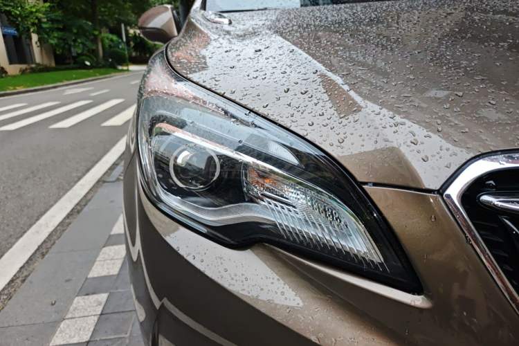 Used Buick Envision 2019 20T Two-Wheel Drive Elite Version China VI Standard Right Front Headlight