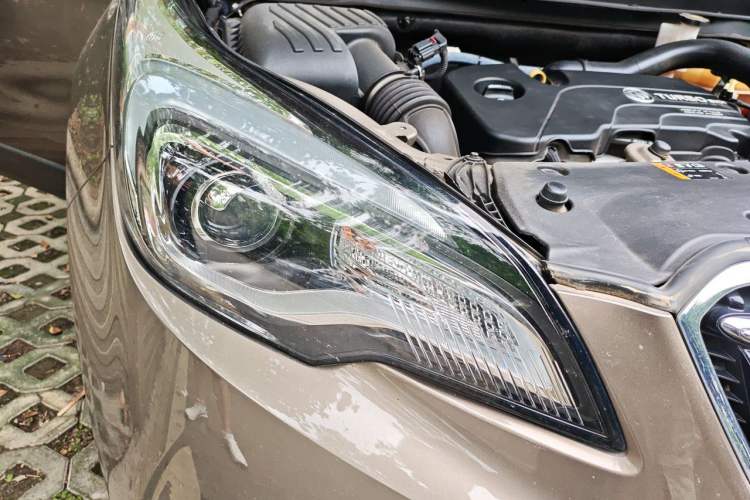 Used Buick Envision 2019 20T Two-Wheel Drive Elite Version China VI Standard Right Front Headlight