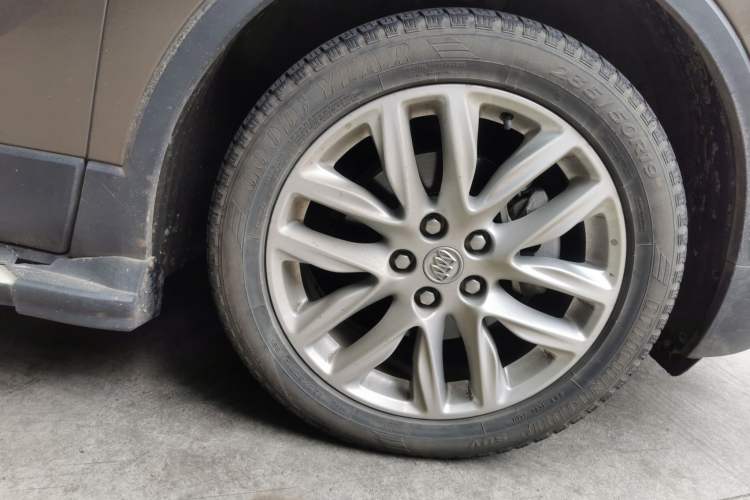 Used Buick Envision 2019 28T Four-Wheel Drive Elite Version China VI Standard Right Front Wheel Hub