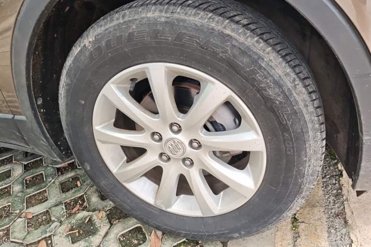 Used Buick Envision 2019 20T Two-Wheel Drive Elite Version China VI Standard Right Front Wheel Hub