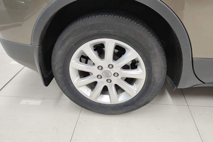 Used Buick Envision 2019 20T Two-Wheel Drive Leading Version China V Standard Right Rear Wheel Hub