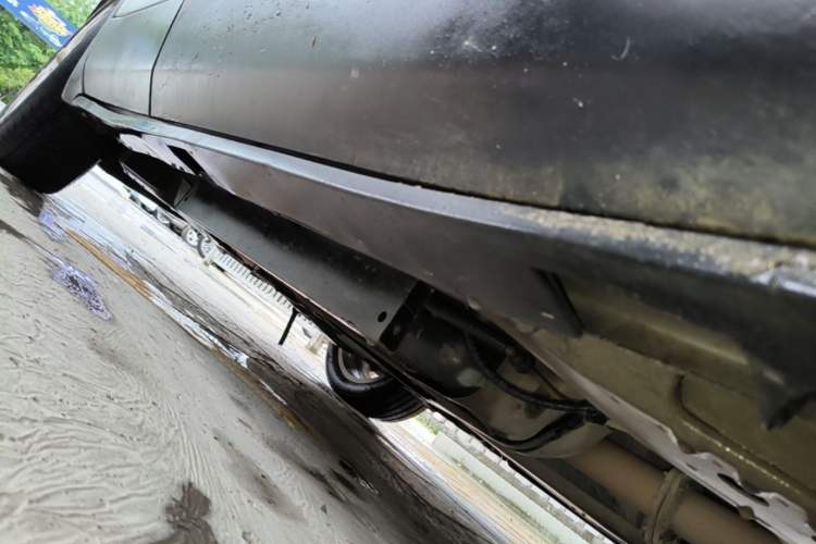 Used Buick Envision 2019 28T 4x4 Elite Version China V Standard Right Side Sill