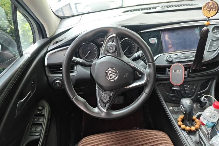 Used Buick Envision 2019 20T Two-Wheel Drive Elite Version China V Standard Steering Wheel