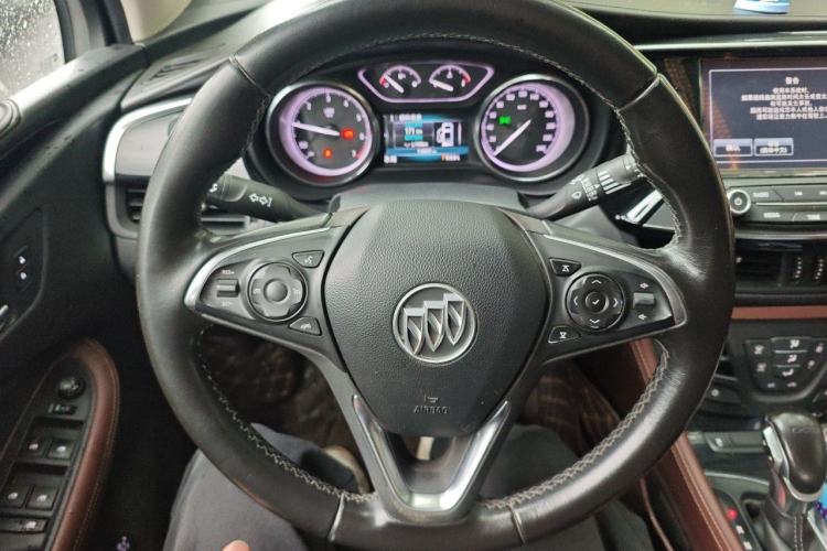 Used Buick Envision 2019 20T Two-Wheel Drive Luxury Version China V Standard Steering Wheel