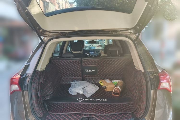 Used Buick Envision 2019 20T Two-Wheel Drive Elite Version China V Standard Trunk