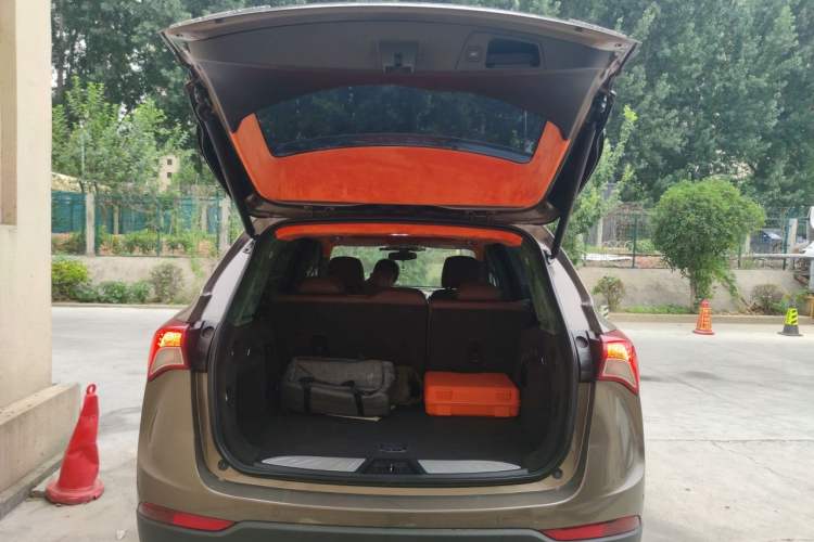 Used Buick Envision 2019 28T Four-Wheel Drive Elite Version China VI Standard Trunk