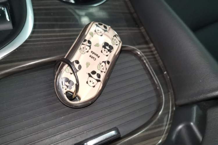 Used Buick Envision 2019 20T Two-Wheel Drive Elite Version China VI Standard Vehicle Key