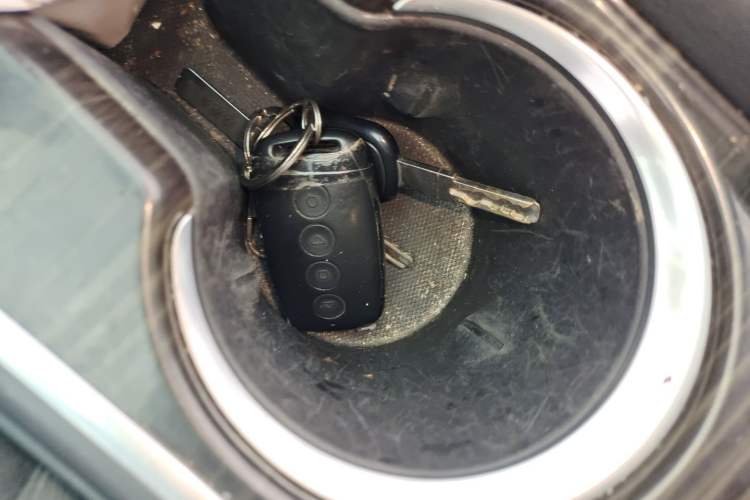 Used Buick Envision 2019 20T Two-Wheel Drive Elite Version China VI Standard Vehicle Key
