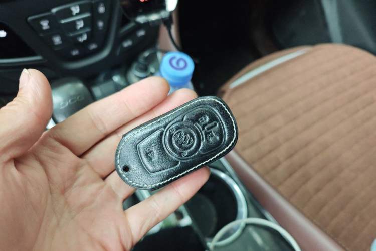 Used Buick Envision 2019 20T Two-Wheel Drive Luxury Version China V Standard Vehicle Key