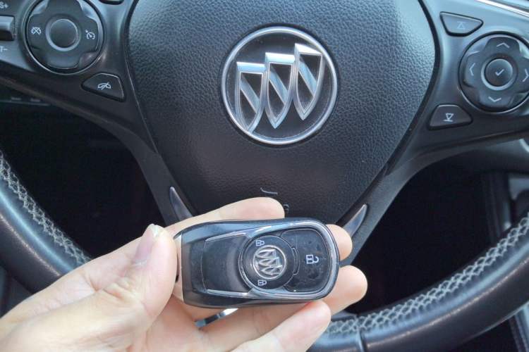 Used Buick Envision 2019 20T Two-Wheel Drive Elite Version China VI Standard Vehicle Key