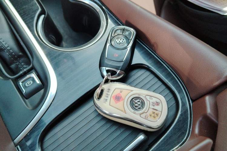 Used Buick Envision 2019 28T Four-Wheel Drive Elite Version China VI Standard Vehicle Key