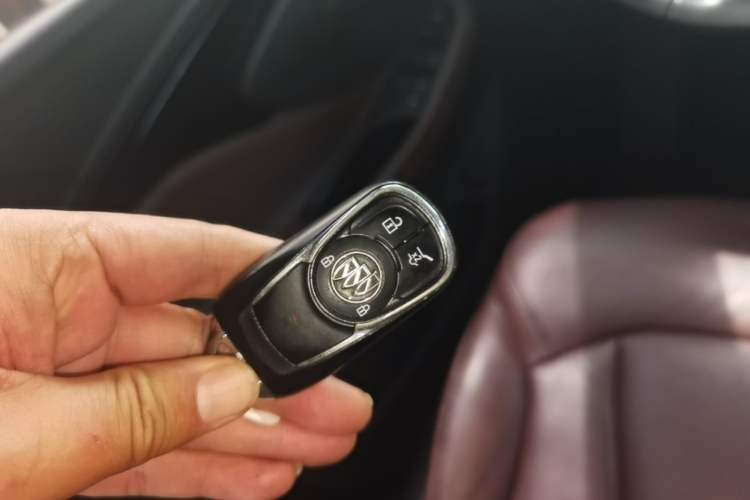 Used Buick Envision 2019 20T Two-Wheel Drive Luxury Version China V Standard Vehicle Key