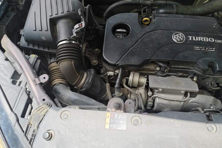 Used Buick Envision 2019 20T Two-Wheel Drive Elite Version China V Standard Engine Bay Right