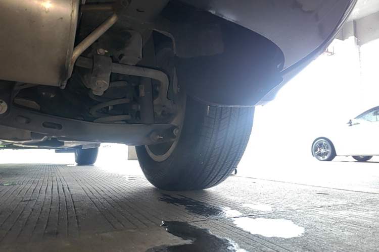 Used Buick Envision 2019 20T Two-Wheel Drive Luxury Version China VI Standard Chassis Rear Right