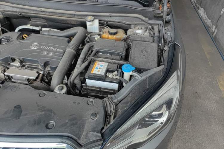 Used Buick Envision 2019 20T Two-Wheel Drive Luxury Version China VI Standard Engine Bay Left
