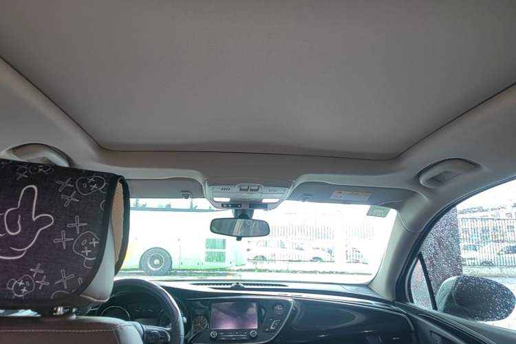 Used Buick Envision 2019 20T Two-Wheel Drive Luxury Version China VI Standard Headliner