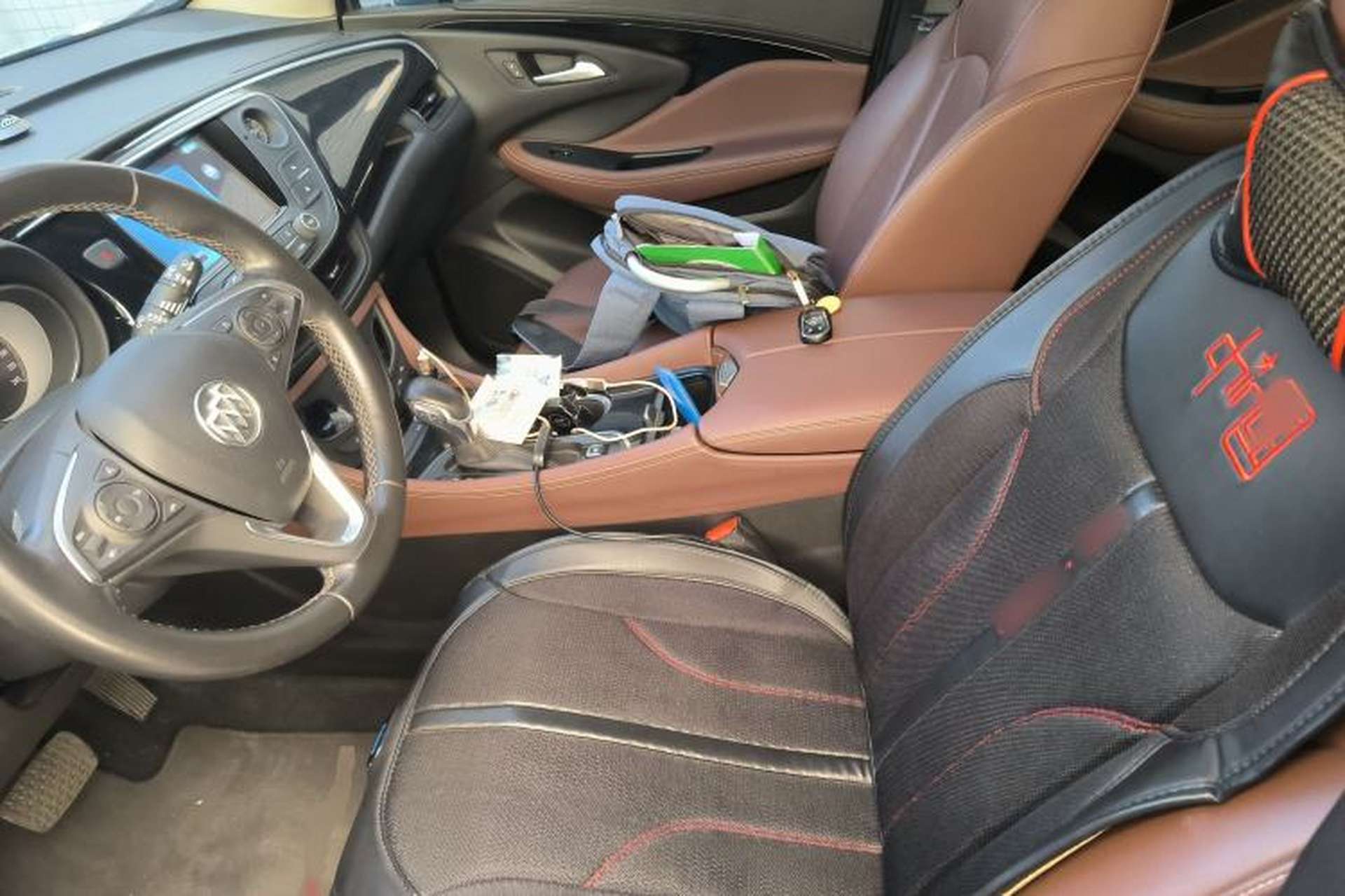 Used Buick Envision 2019 28T Four-Wheel Drive Elite Version China VI Standard Left Front Seat