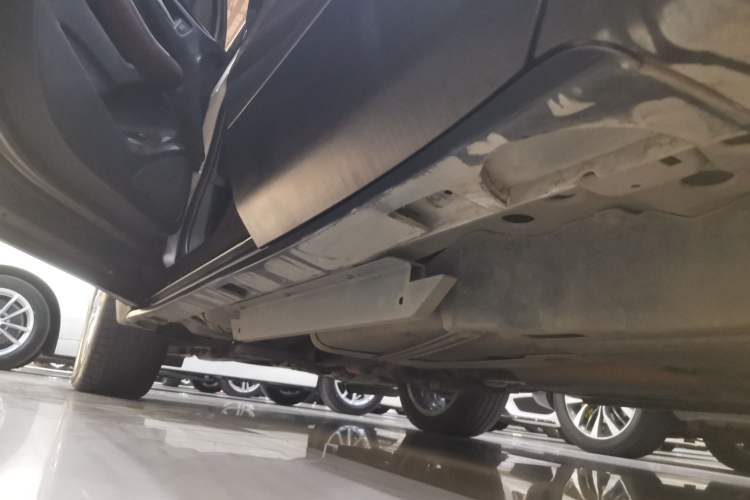 Used Buick Envision 2019 28T Four-Wheel Drive Elite Version China VI Standard Left Side Sill